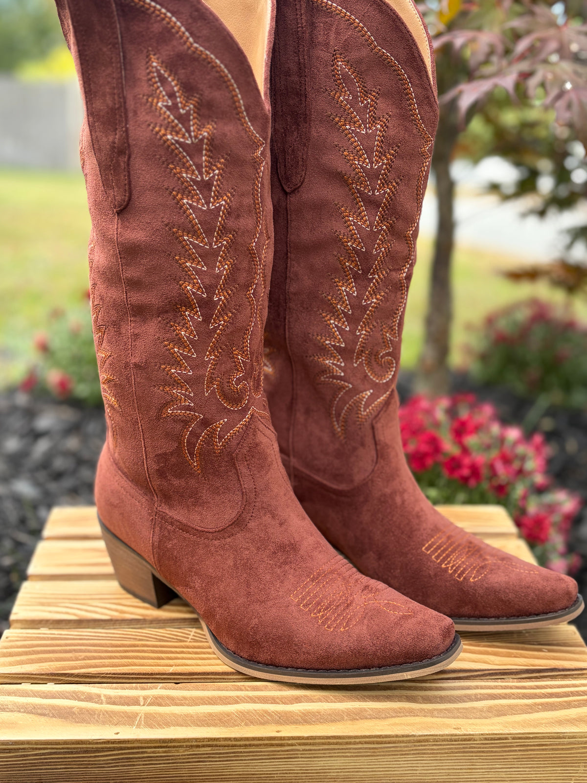 Jiada Cowgirl Boot